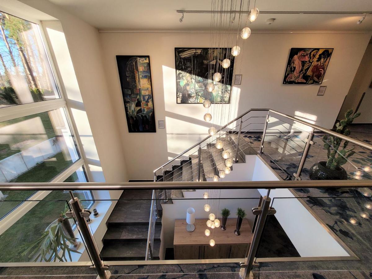 Art & Galerie Hotel Lenz Plauer See Fuenfseen ภายนอก รูปภาพ